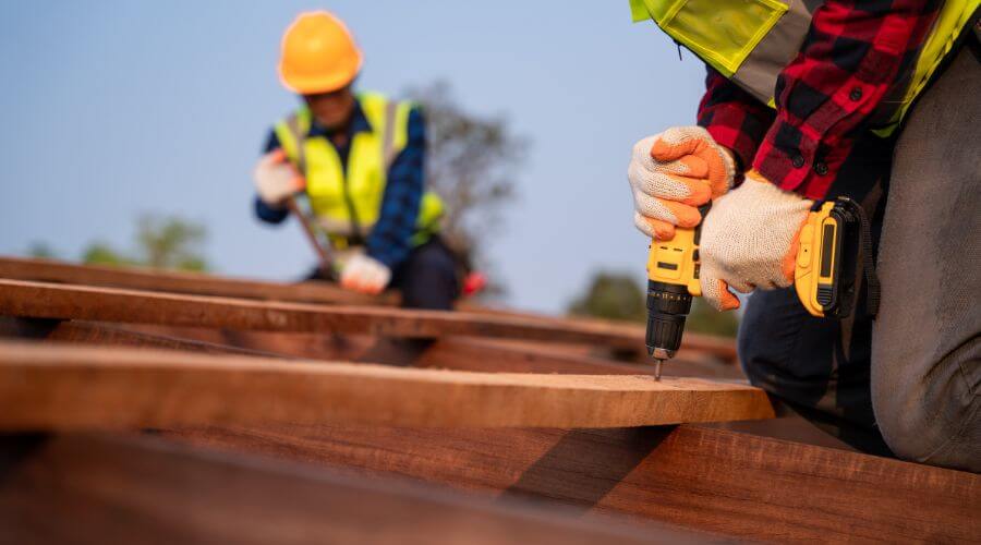 Expert top industrial roofings services in Naubinway, MI